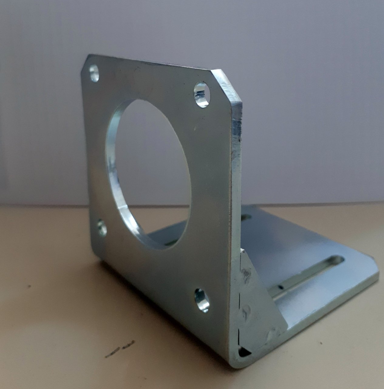 NEMA 34 STEP MOTOR TUTUCU FLANŞI BRAKET