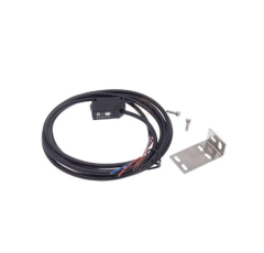 E3Z-D82 PNP Endüstriyel Fotoelektrik Cisim Sensörü